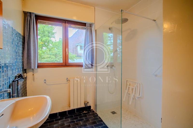 Maison - 127 m² - 5 pièces