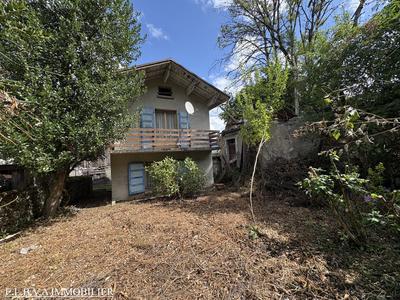 Corps de ferme - 600 m² - 3 pièces