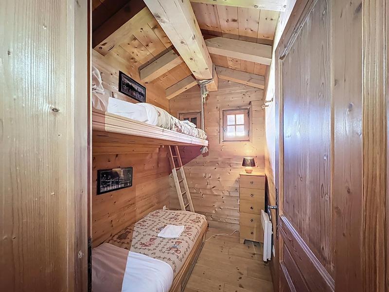 Châlet - 232 m² - 10 pièces