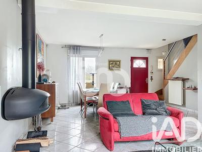 Maison - 103 m² - 6 pièces