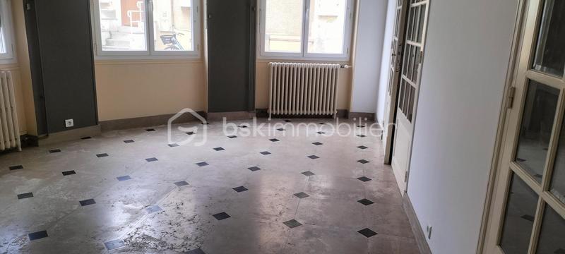 Maison ancienne - 210 m² - 5 pièces