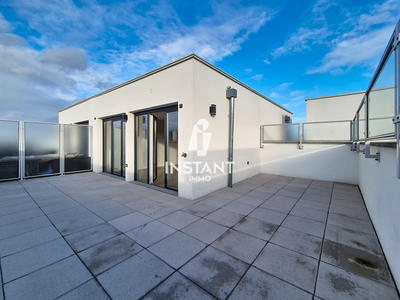 Appartement - 111 m² - 4 pièces