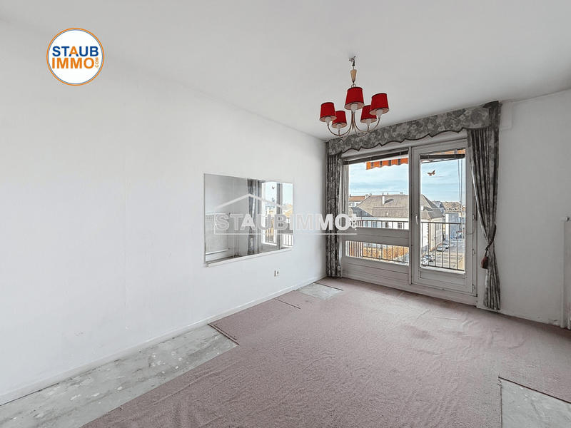 Appartement - 93 m² - 4 pièces