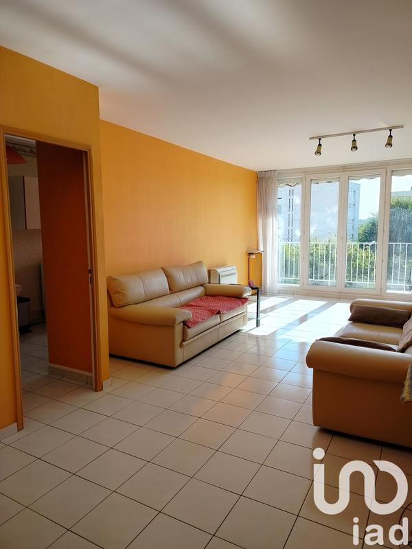 Appartement - 96 m² - 6 pièces