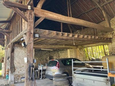 Maison - 180 m² - 1 pièce