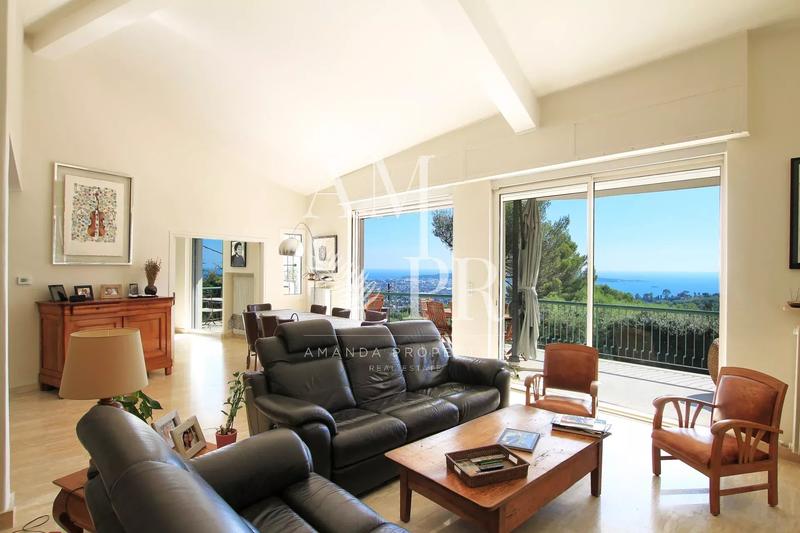 Villa - 236 m² - 7 pièces