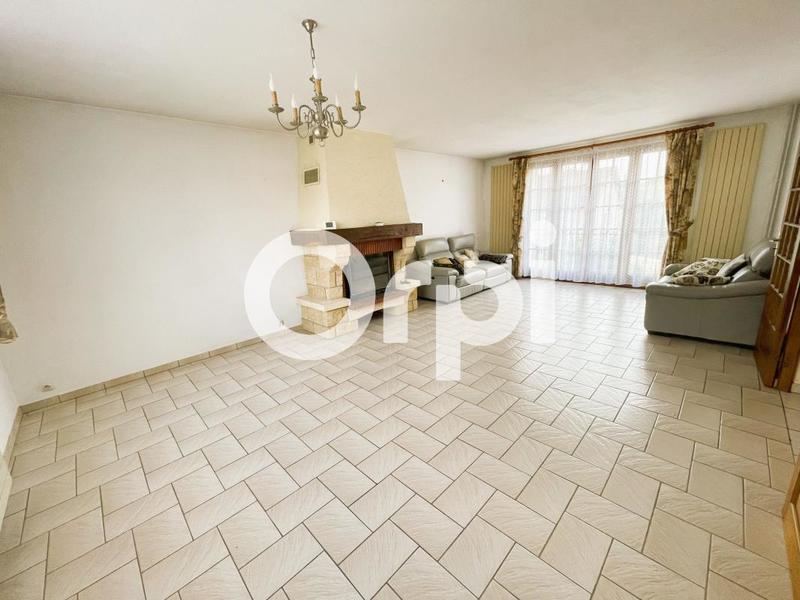 Maison - 162 m² - 6 pièces