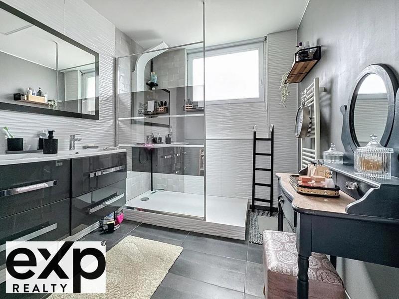 Maison - 157 m² - 7 pièces