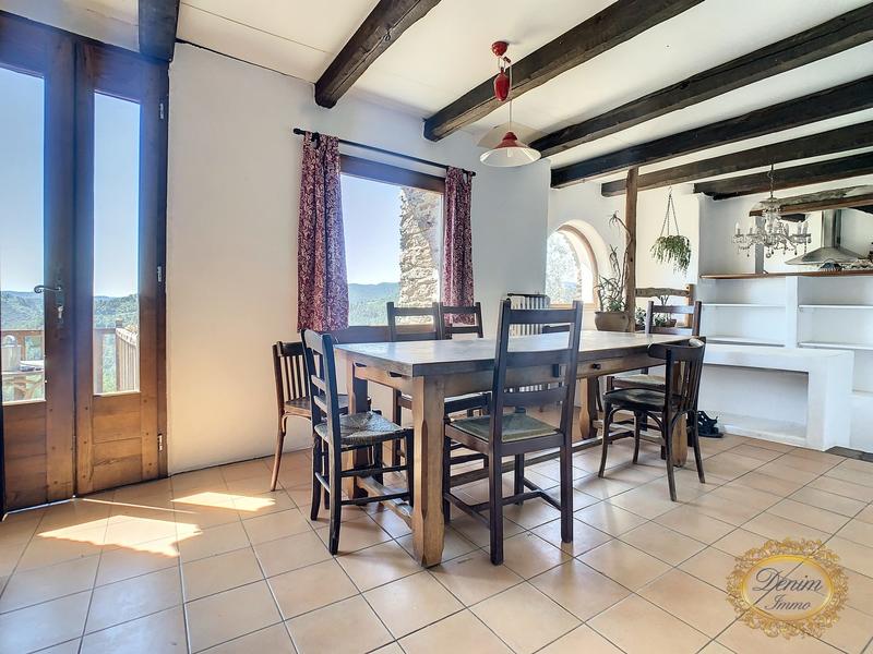 Maison ancienne - 167 m² - 6 pièces