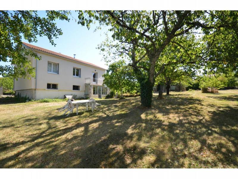 Maison - 91 m² - 3 pièces