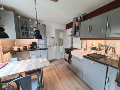 Maison - 88 m² - 4 pièces