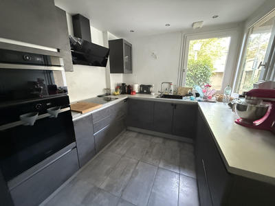 Appartement - 81 m² - 4 pièces