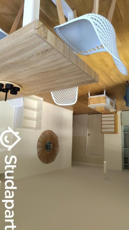 Chambre - 11 m² - 1 pièce