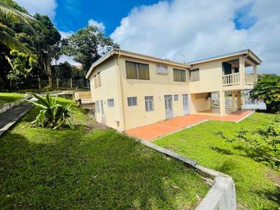 Immeuble - 223 m² - 7 pièces