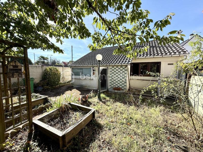 Maison - 60 m² - 4 pièces