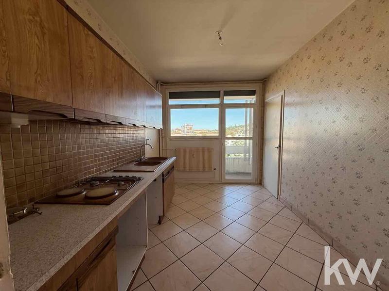 Appartement - 84 m² - 4 pièces