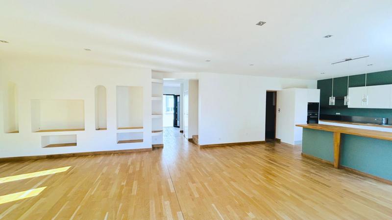 Maison - 155 m² - 6 pièces