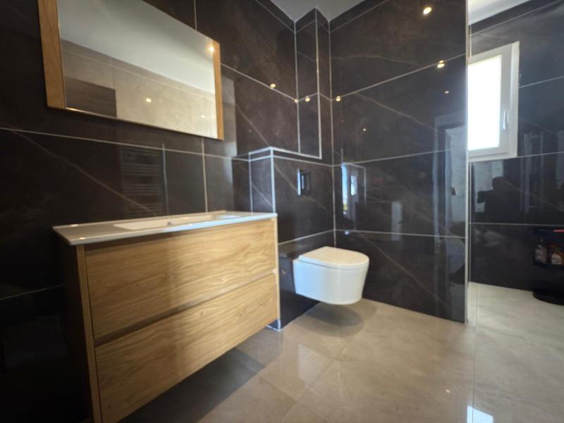 Villa - 146 m² - 6 pièces