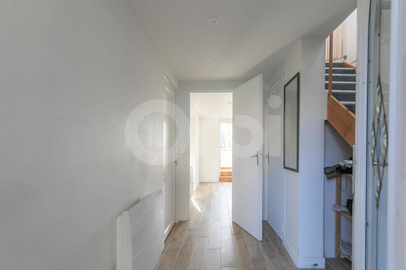 Maison - 87 m² - 4 pièces