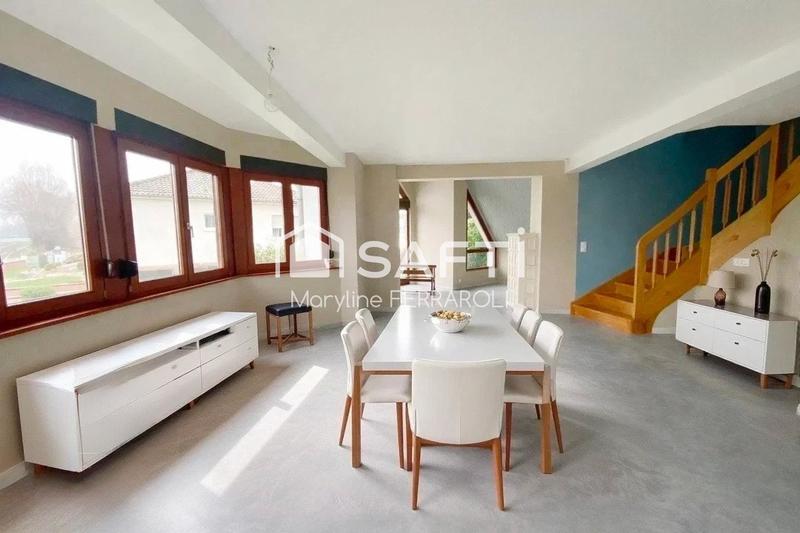 Villa - 160 m² - 6 pièces