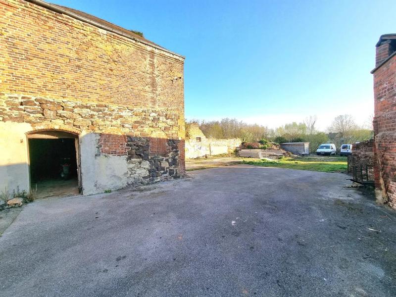 Maison - 296 m² - 13 pièces