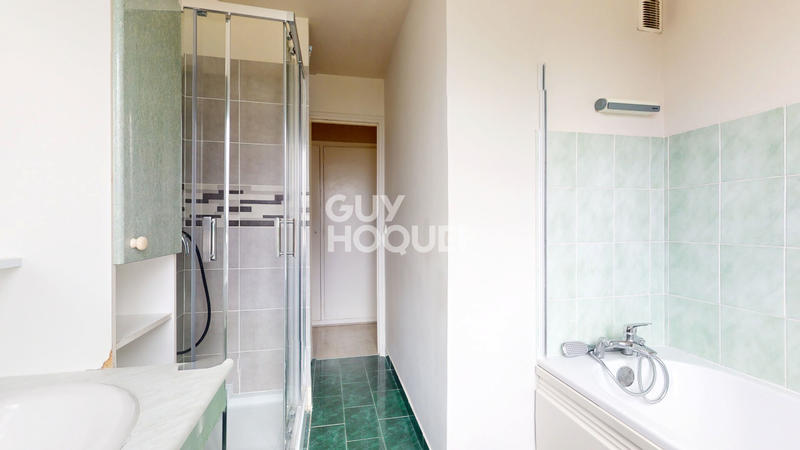 Appartement - 75 m² - 3 pièces