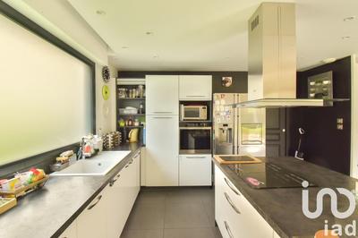 Maison - 154 m² - 7 pièces