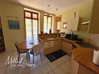 Maison de campagne - 220 m² - 8 pièces