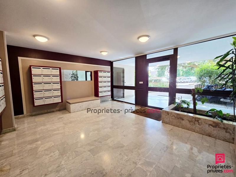 Appartement - 77 m² - 4 pièces