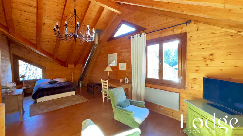 Maison - 160 m² - 5 pièces