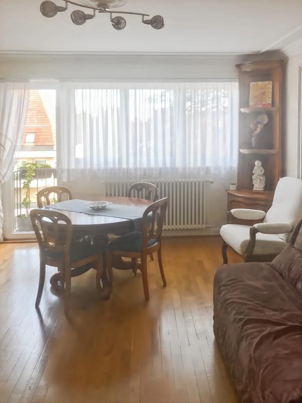 Appartement - 102 m² - 4 pièces