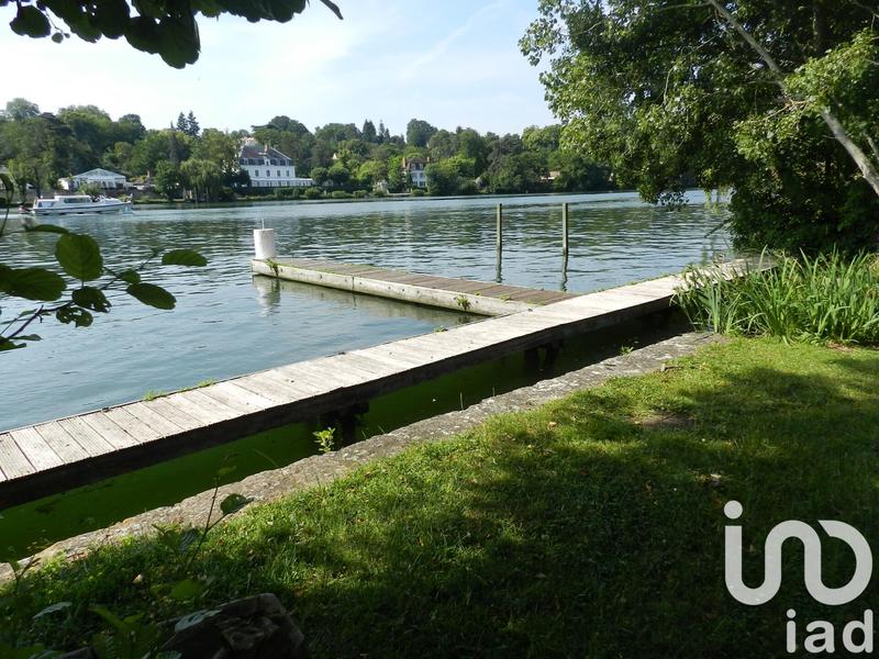 Maison - 357 m² - 14 pièces