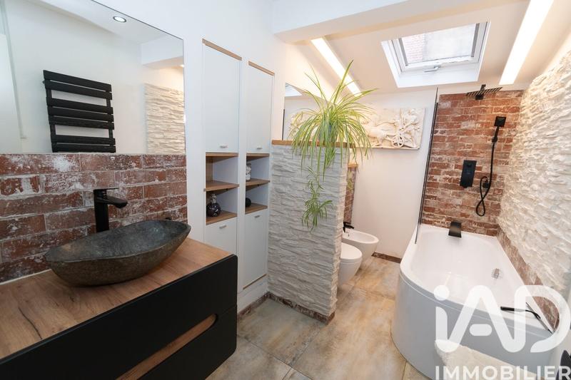 Maison - 75 m² - 5 pièces