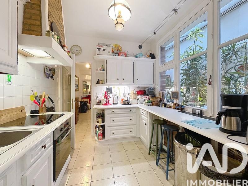 Maison de ville - 251 m² - 6 pièces