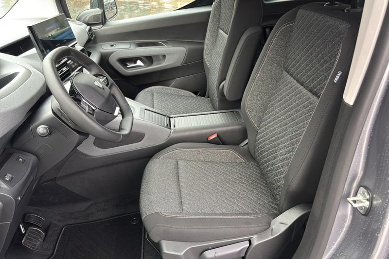 Peugeot Rifter Bluehdi 130 Eat8 Allure 0malus