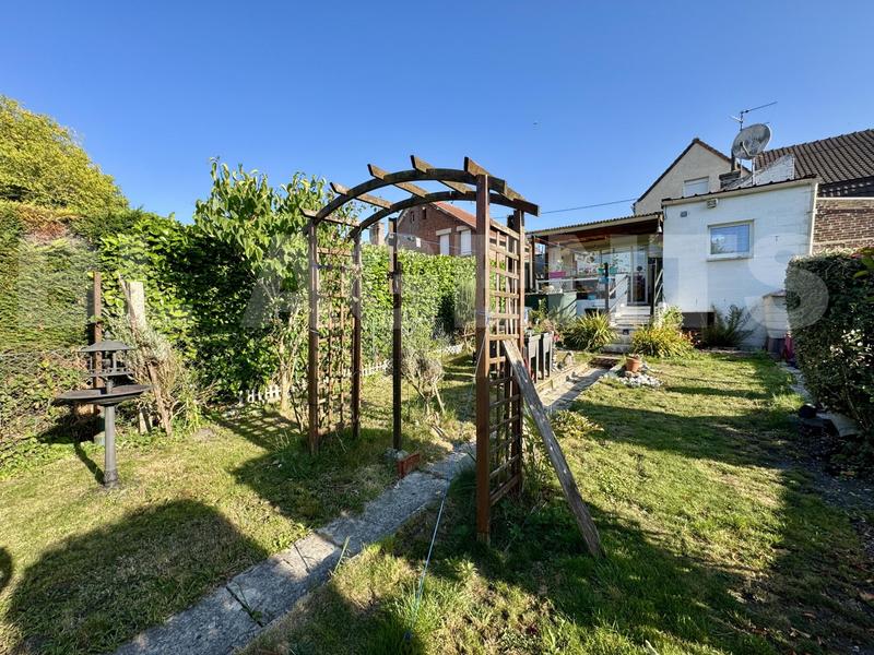 Maison de ville - 83 m² - 4 pièces