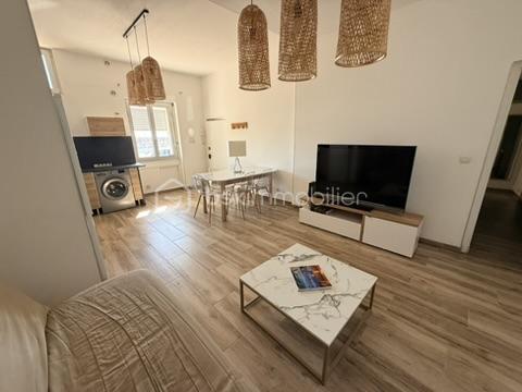Loft - 64 m² - 3 pièces