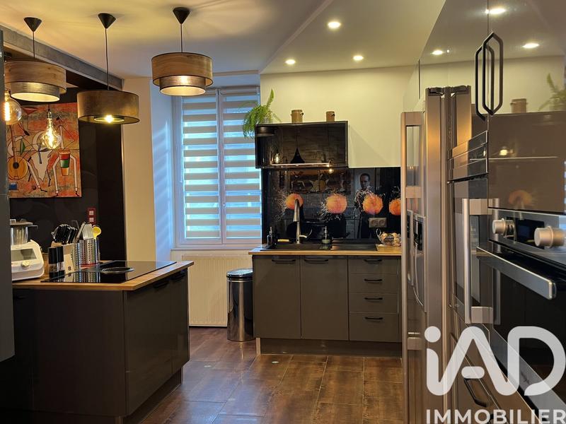 Maison de ville - 196 m² - 6 pièces