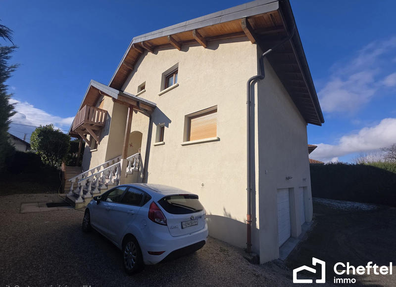 Maison - 197 m² - 6 pièces