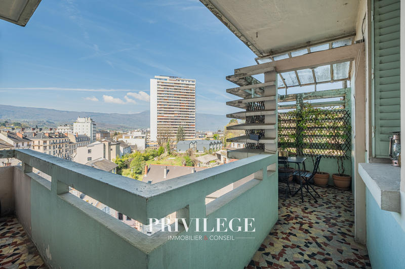 Appartement - 133 m² - 5 pièces