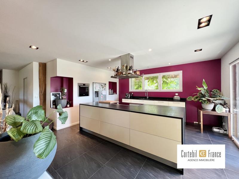 Ferme - 300 m² - 5 pièces