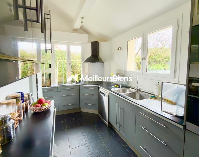 Maison - 129 m² - 7 pièces