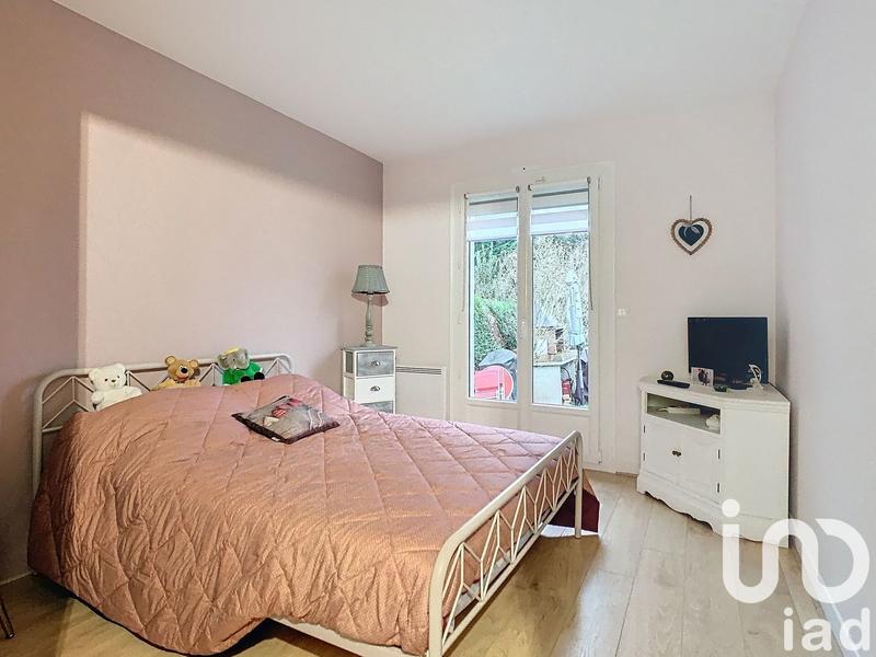 Maison - 181 m² - 8 pièces