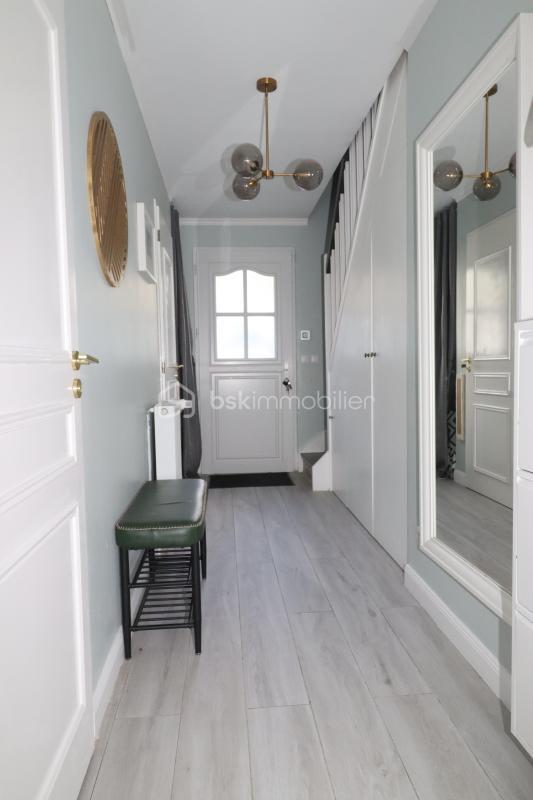 Maison traditionnelle - 138 m² - 5 pièces