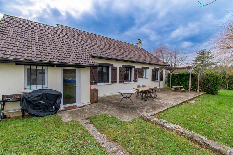 Maison - 138 m² - 5 pièces