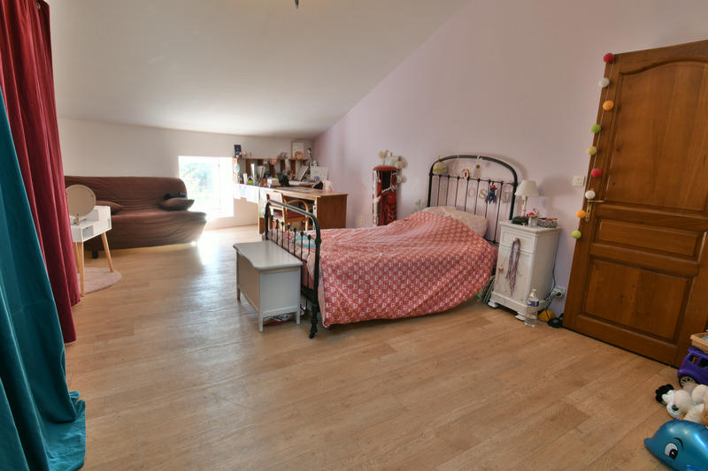 Maison - 152 m² - 5 pièces