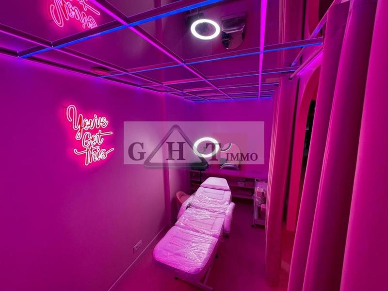 Local commercial - 110 m²