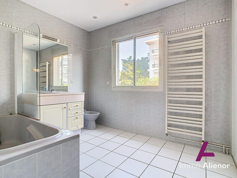 Maison ancienne - 130 m² - 5 pièces