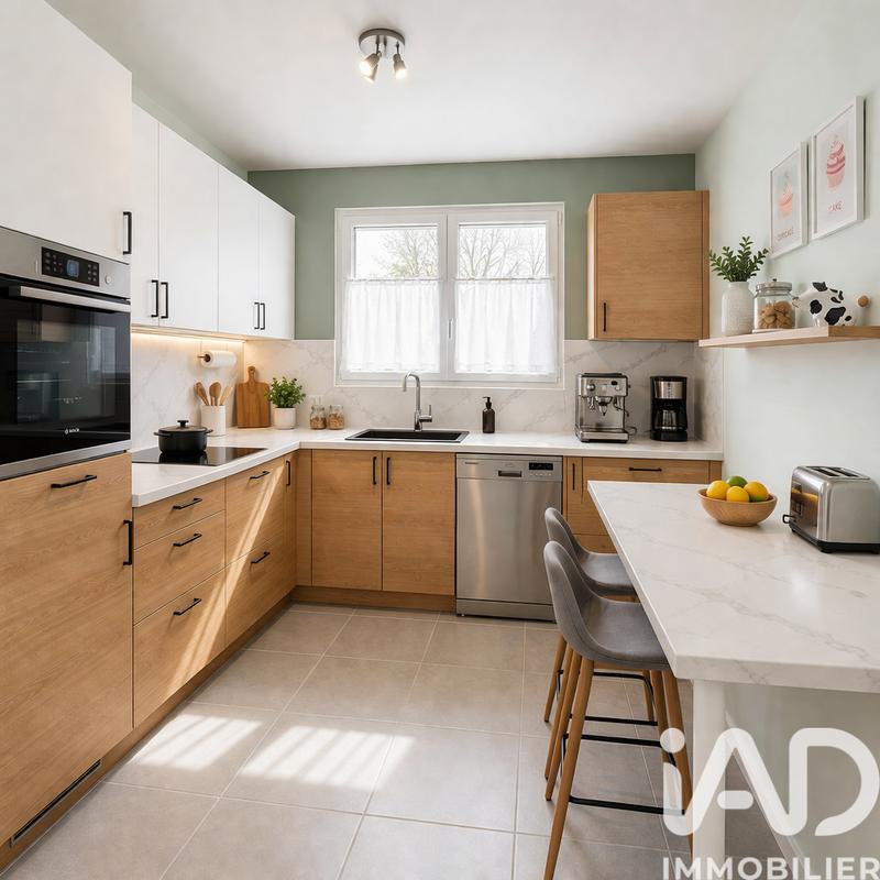 Maison - 102 m² - 5 pièces