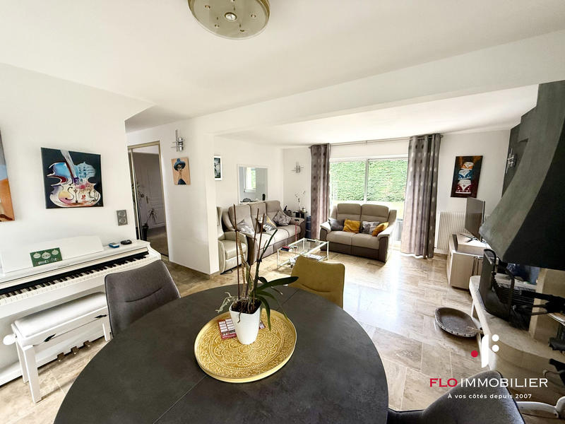 Maison - 140 m² - 7 pièces